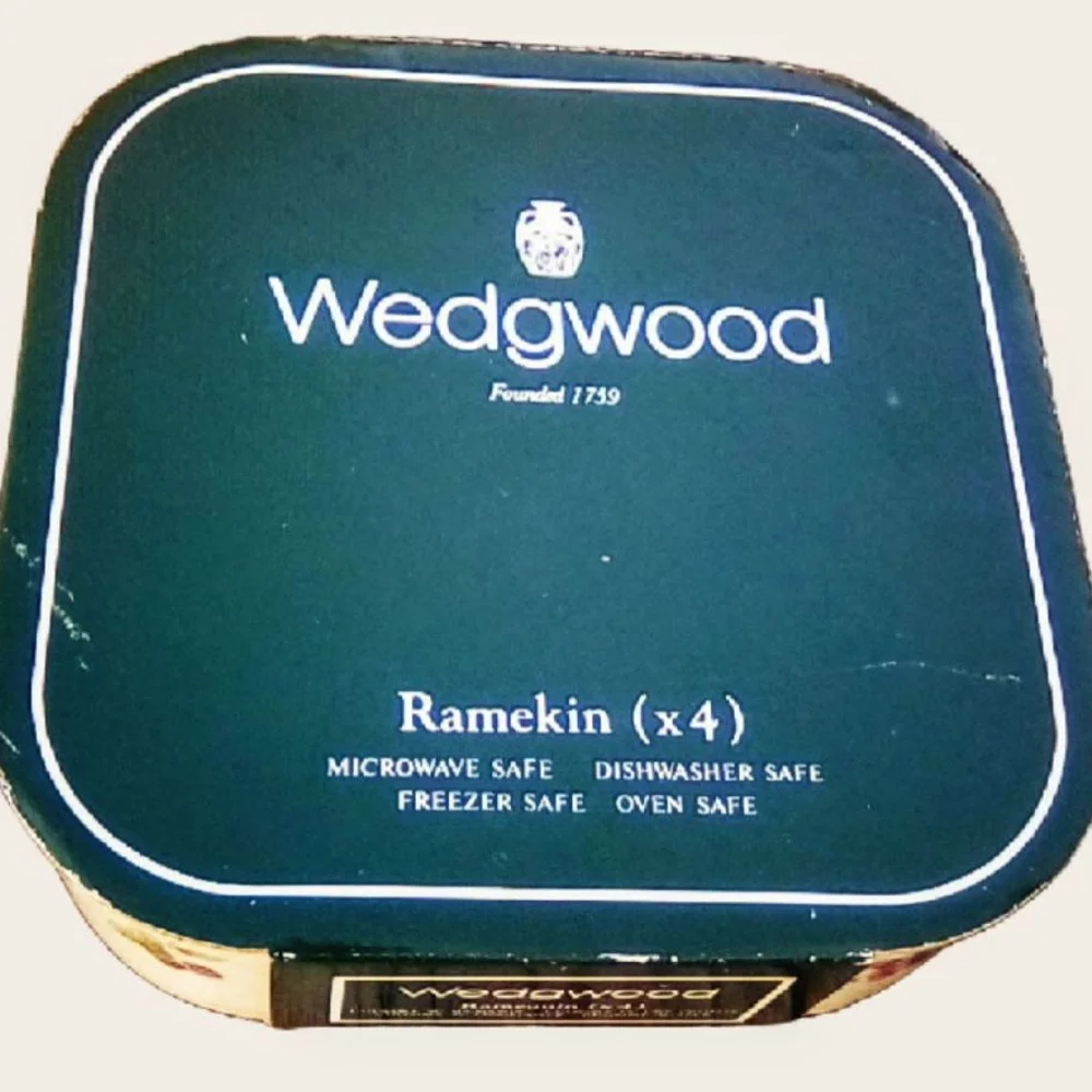 Wedgwood Berry Ramekin Set of 4 Vintage 1990 French Box NOS